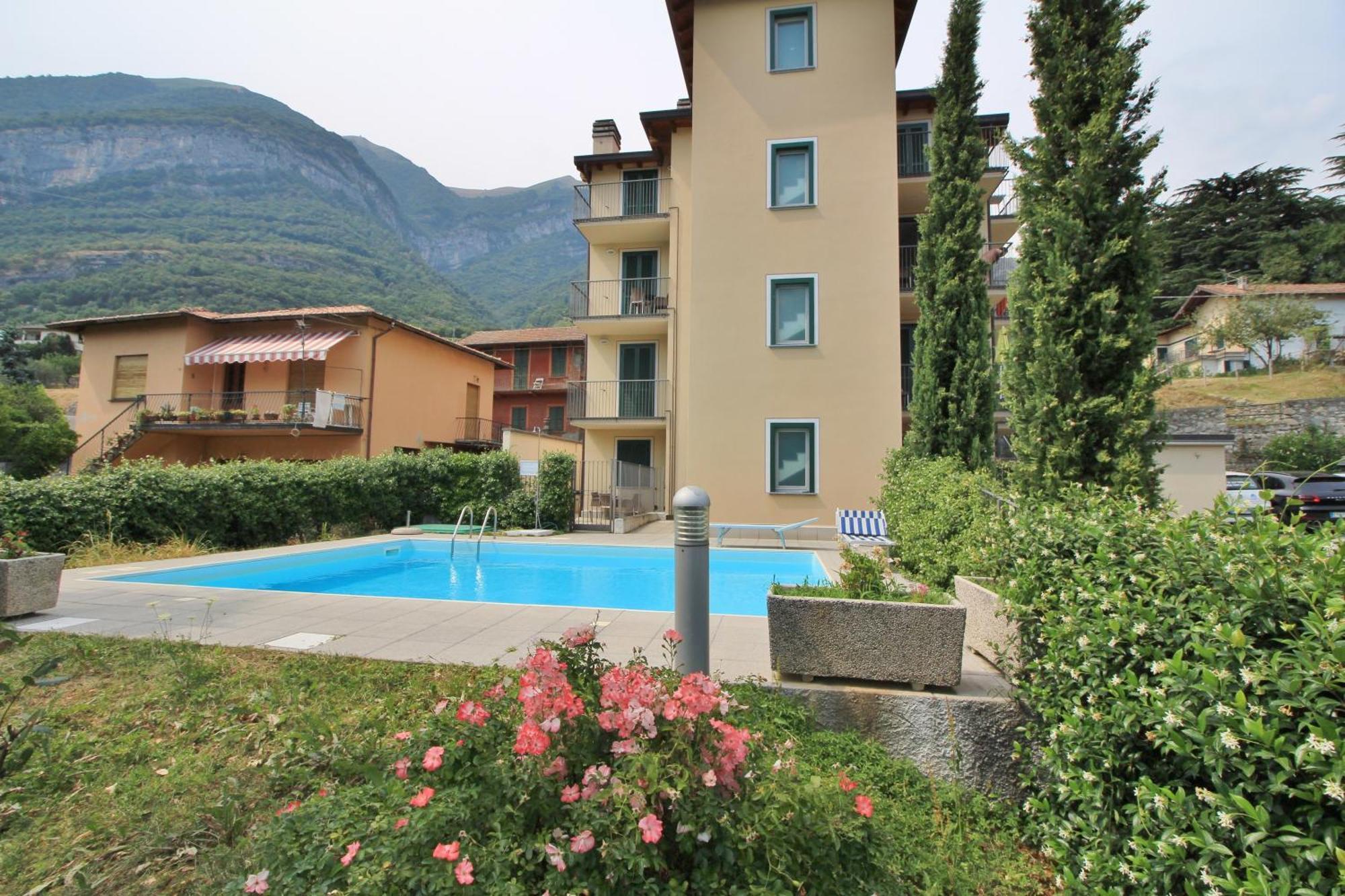 Belvedere Mansarda Tremezzo Exterior photo